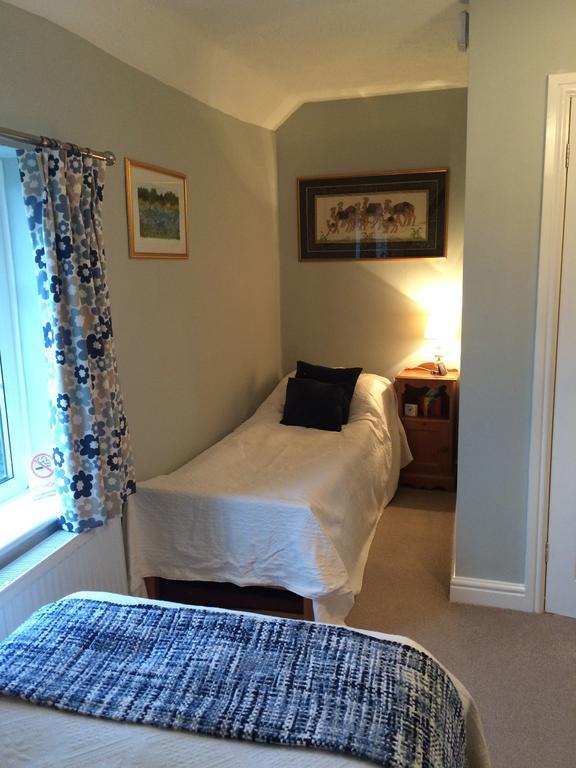 Cleaver Cottage Andover Kamer foto