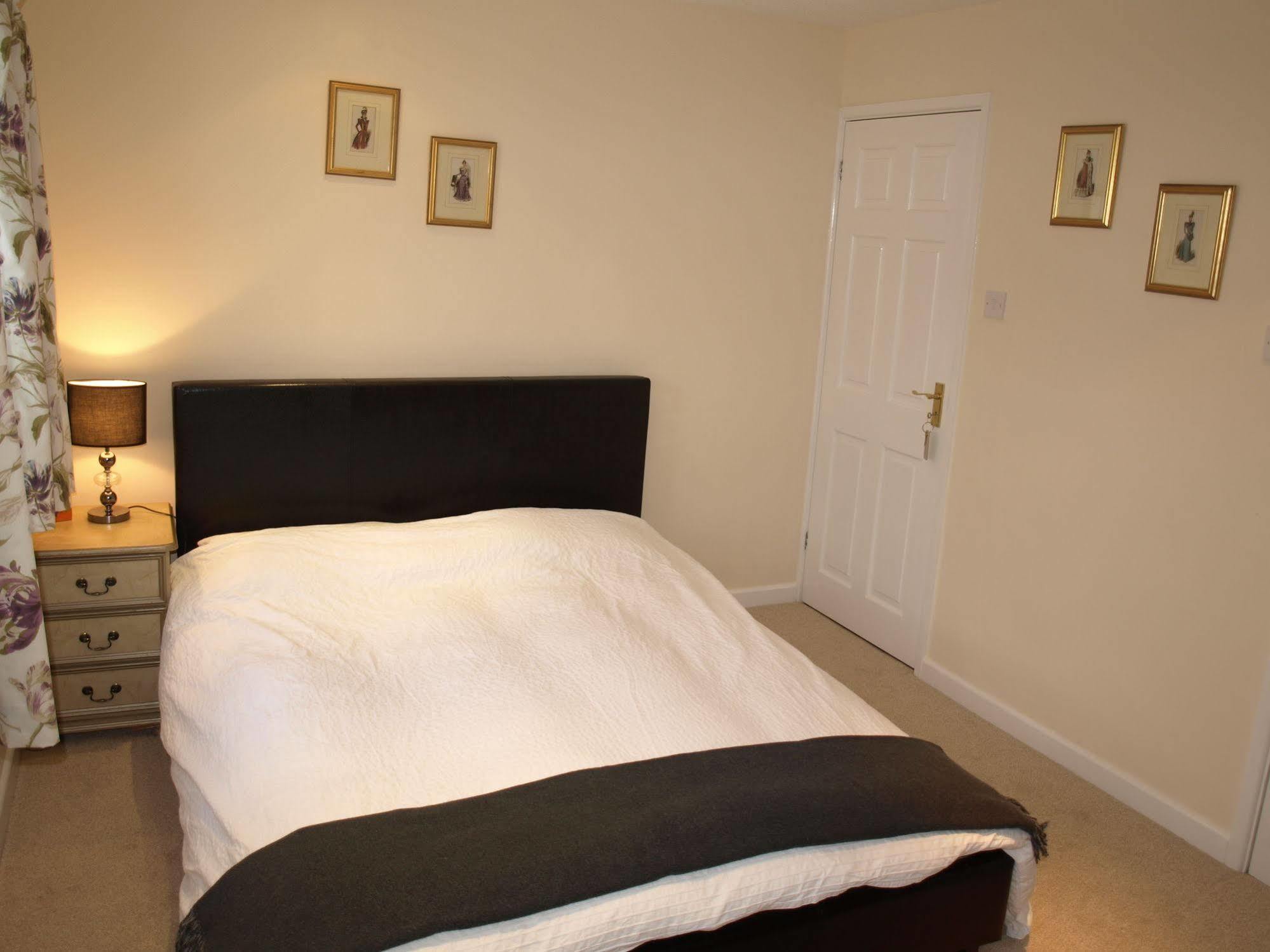 Cleaver Cottage Andover Buitenkant foto
